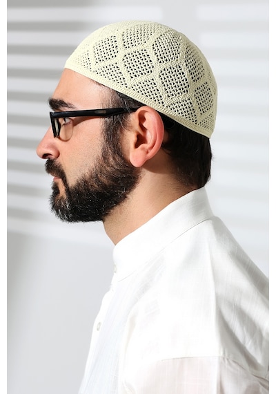 Makine Örgüsü Dantel Detaylı Namaz Takkesi Krem Krem