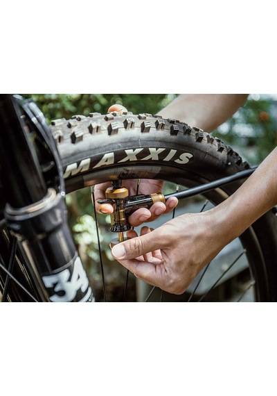 Shimano Topeak Tubihead Ayak Pompası İle Tubeless Hava Basma Kiti Tubh-01 Siyah
