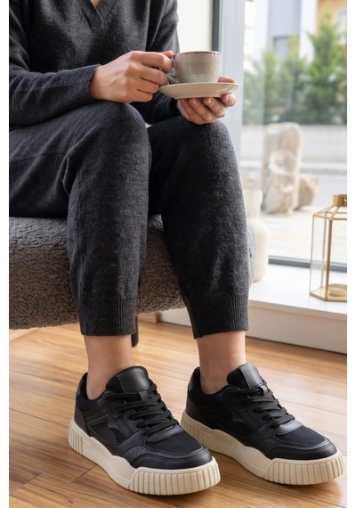 In Step Premium Serisi Kalın Tabanlı Siyah Kadın Sneaker