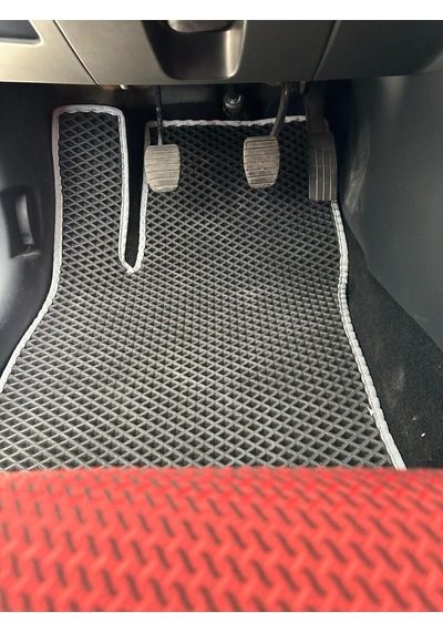 Renault Clio 4 2011-2021 Model Uyumlu Araçlara Özel Eva Paspas Takimi