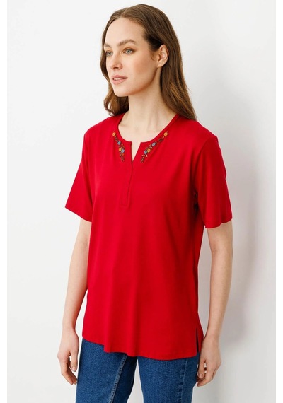 Desen Triko Kadın Açma Yaka Nakış İşlemeli T-shirt 25703 Kırmızı Kırmızı