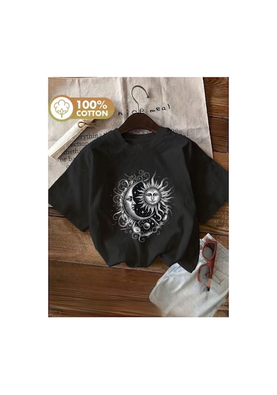 Herkesemoda Ay Güneş Baskı Detaylı Basic T-shirt Siyah