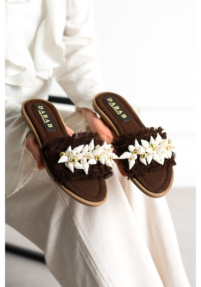 Dabab Shoes Shella Kadın Deniz Kabuğu Ve İnci Detaylı Acı Kahve Hasır Dokulu Düz Taban Açık Burun Terlik Kahverengi Dabab Shoes Shella Kadın Deniz Kabuğu Ve İnci Detaylı Acı Kahve Hasır Dokulu Düz Taban Açık Burun Terlik Kahverengi
