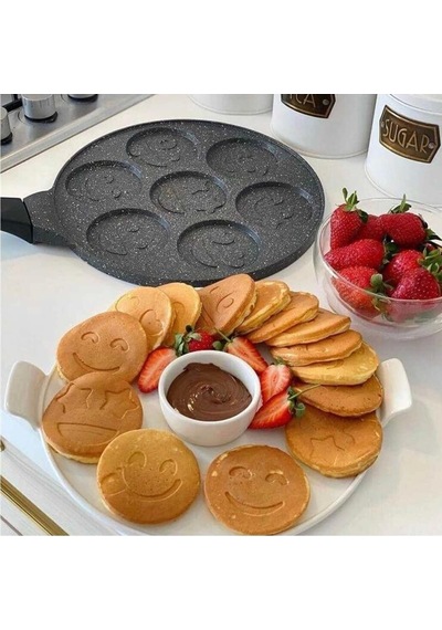 27 Cm Döküm Granit Emojili Pancake Tavası Yapışmaz Granit Kaplama Krep Ve Pancake Tavası Dayanıklı Ve Eşit Isı Dağılımlı Tava Çok Renkli
