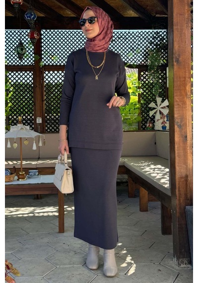 Rabia Şamlı Sezen Triko Takım Antrasit Çok Renkli