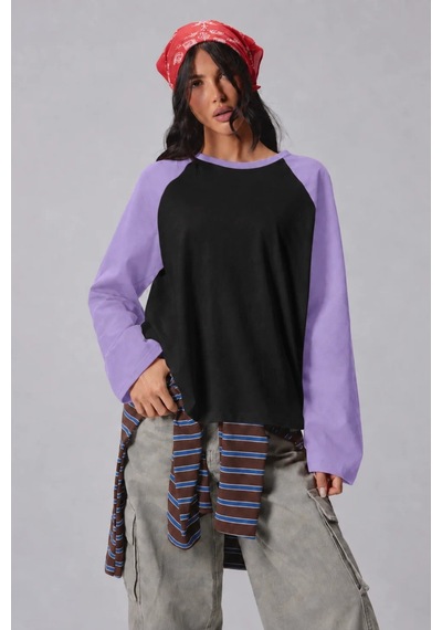 Cool Tarz Kadın Oversize Kontrast Kollu Raglan Bisiklet Yaka Düşük Omuzlu T-shirt Siyah-mor Siyah-mor Cool Tarz Kadın Oversize Kontrast Kollu Raglan Bisiklet Yaka Düşük Omuzlu T-shirt Siyah-mor Siyah-mor