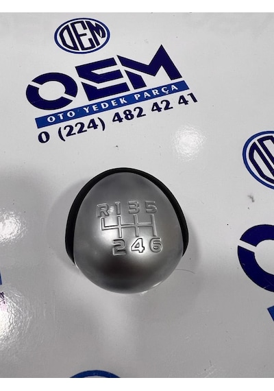 Toyota Uyumlu  AVENSİS VİTES TOPUZU 6 İLERİ MANUEL SP0000766