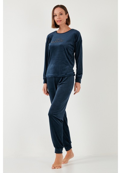 Lela Standart Fit Bisiklet Yaka Yumuşak Kadife Bayan Pijama Takımı 6094201 Lacivert