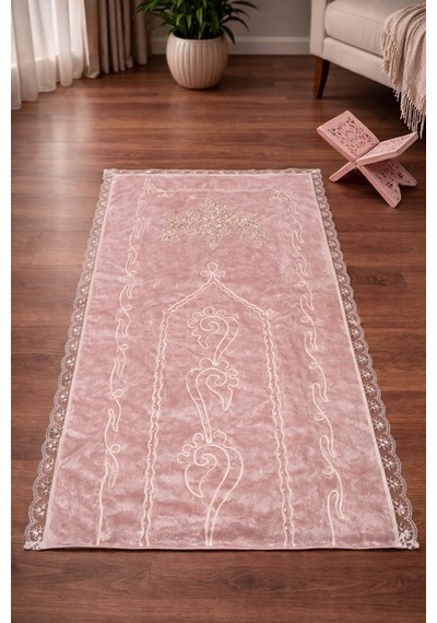 Fransız Güpürlü Nakış İşlemeli Çeyizlik Gelin Damat Seccadesi Elyaf Dolgulu 70x110 Ebat Pembe
