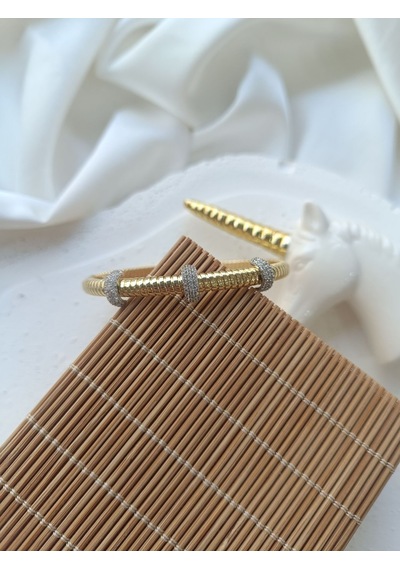 Xuping Mini Taşlı Kelepçe Gold