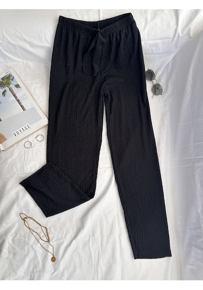 Intive Cool Comfort Waffle Kumaş Pamuklu Nefes Alabilir Basic Yazlık Jogger Pantolon Cepsiz Siyah Intive Cool Comfort Waffle Kumaş Pamuklu Nefes Alabilir Basic Yazlık Jogger Pantolon Cepsiz Siyah