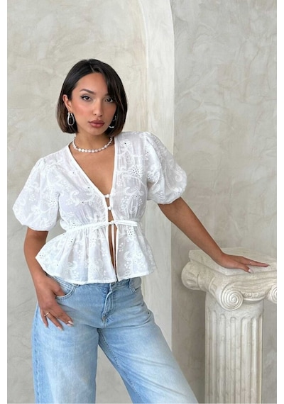 Verymoda Önden Bağlamalı Nakışlı Vual Bluz D2820 Krem