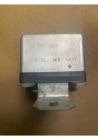 Uher 70wp20 14v 5611 Voltaj Alternatör Regülatörü