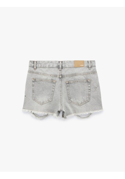 Koton Pamuklu Rahat Kalıp Yıpratma Detaylı Mini Denim Şort Gri 6sal40240md