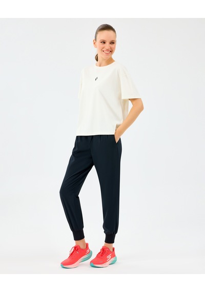 Skechers W Light Fabric T-shirt Kadın Beyaz Tshirt S2520257-3855