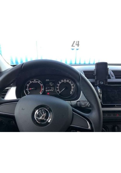 3. Nesil Skoda Fabia İçin Cep Telefonu Konsolu