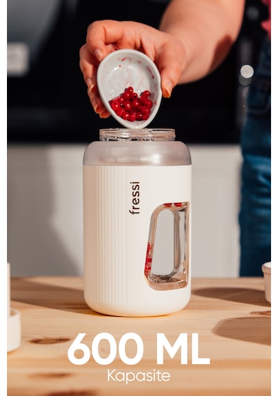Fressi FR-BL07 220 W Kişisel Taşınabilir Şarjlı Öğütücü Smoothie Blender