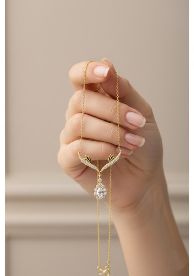Çekirdekjewelry 925 Ayar Gümüş Zirkon Taşlı Kanatlı Kolye Sarı