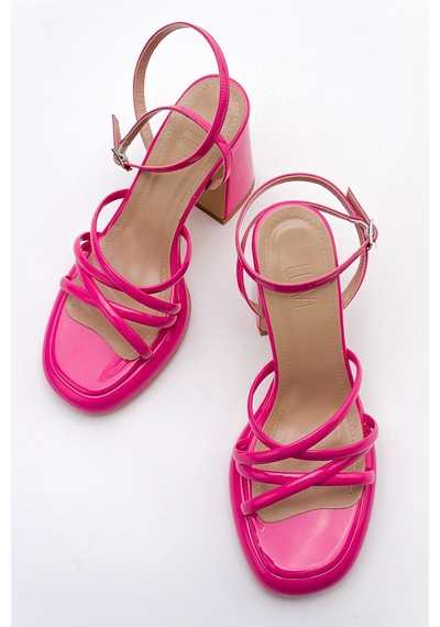 Luvishoes Oppe Fuşya Rugan Kadın Topuklu Ayakkabı Fuşya