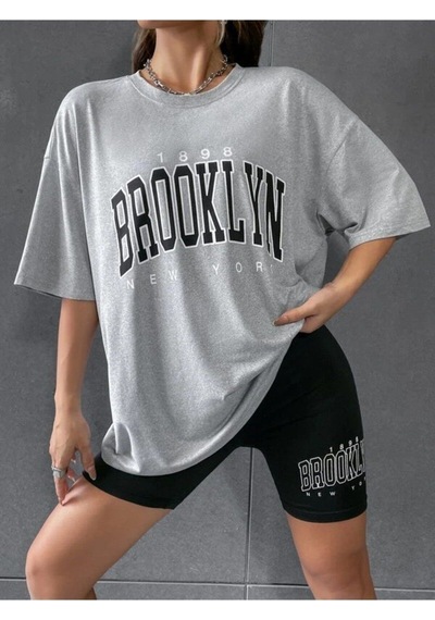 Flood Of Style Kadın Siyah Baskılı 1898 Brooklyn New York Gri Oversize Bisiklet Yaka T-shirt