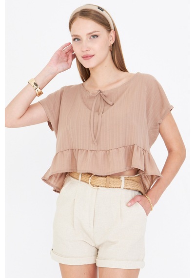 Armonika Kadın Açık Vizon Yarasa Kol Yakası Bağlamalı Eteği Fırfırlı Oversize Crop Bluz Arm-24y001088