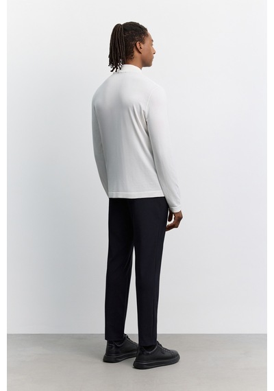 Avva Erkek Ekru Yarım Balıkçı Yaka Rayon Tüylenmeyen Basic Regular Fit Triko Kazak B005151