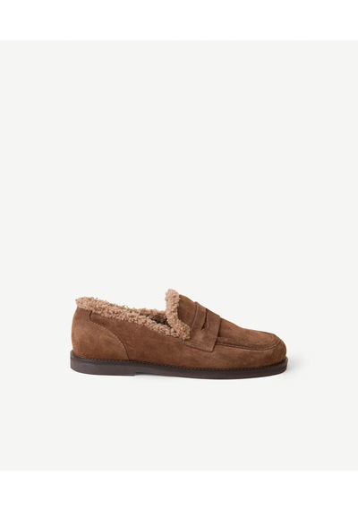 Yargıcı Kürklü Geniş Burunlu Süet Loafer 26kkay4053x 003 Kahverengi