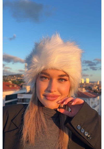 Mollycrush Luxury Rus Slav Tarzı Suni Kürklü Uzun Tüylü Peluş Kadın Ekru Kalpak Şapka Ekru