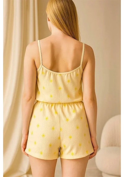 Ang Butik Kadın Sarı Üstüne Desenli Askılı Şortlu Pijama Takımı