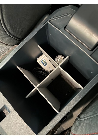 Ford Maverick Merkez Konsol Ayırıcı Sistemi