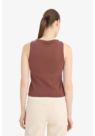 DeFacto Slim Fit Dar Kesim Bisiklet Yaka Basic Düz Ribana Atlet F5581AX25SMBN329