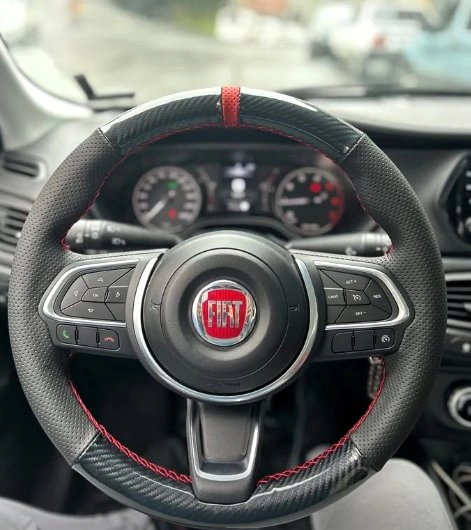 Fiat Egea 2020-2025 Araca Özel Dikmeli Direksiyon Kılıfı Nokta 5d Siyah