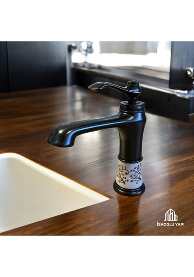 İsaoğlu Yapı Siyah Lavabo Bataryası Country Tasarım İşlemeli Armatür Siyah