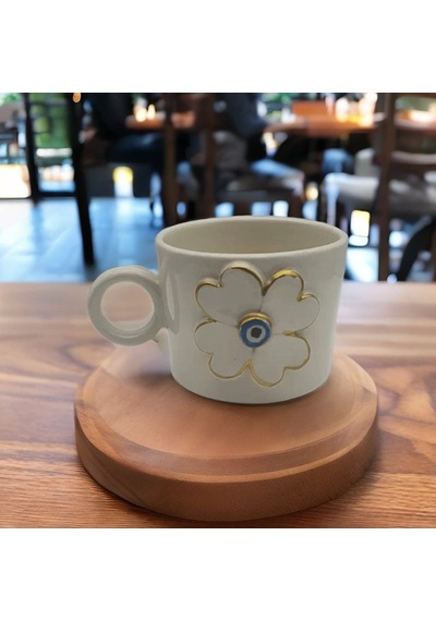 Altın Yaldızlı Nazar Boncuklu Yonca Fincan Mug