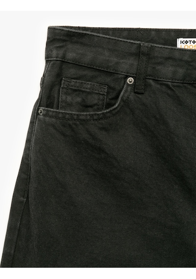 Koton Normal Bel Cepli Düğmeli Pamuklu Rahat Kesim Geniş Paça Jean Pantolon - Loose Straight Fit Jeans Siyah 6wal40060md Siyah Koton Normal Bel Cepli Düğmeli Pamuklu Rahat Kesim Geniş Paça Jean Pantolon - Loose Straight Fit Jeans Siyah 6wal40060md Siyah