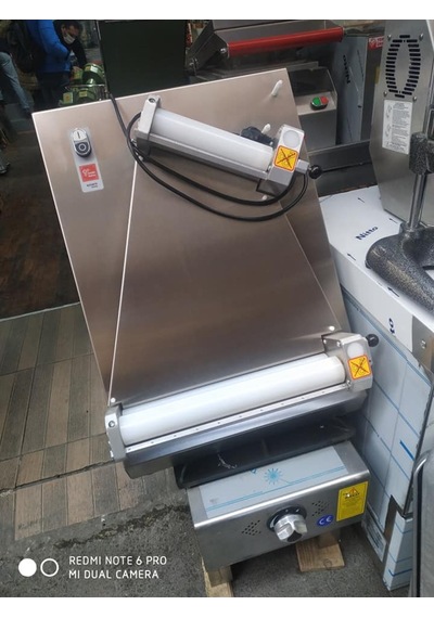 Şengün 40 Cm Hamur Açma Makinesi Yedek Tel Ile Birlikte