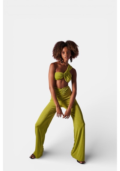 Holly Lolly Omuz Detaylı Beatrice Crop Yeşil YEŞİL