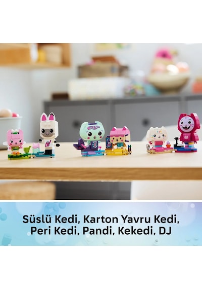 LEGO® Gabby’s Dollhouse Gabby’nin Parçalarla İnşa Edilen Kedi Arkadaşları 11215 - 6 Yaş ve Üzeri için Oyuncak Yapım Seti (324P)