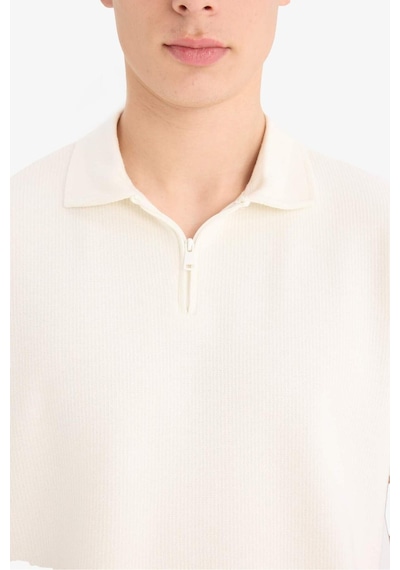 DeFacto Regular Fit Polo Yaka Kısa Kollu Dokulu Tişört E4027AX25SPER223 DeFacto Regular Fit Polo Yaka Kısa Kollu Dokulu Tişört E4027AX25SPER223