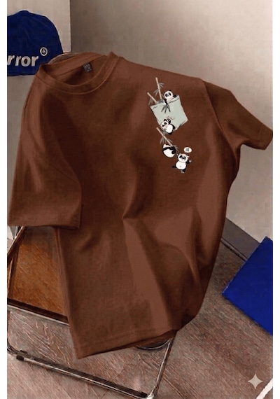 Bambu Panda Grafikli Cep Detaylı Kısa Kollu Oversize Unisex Bisiklet Yaka Tişört Kahve