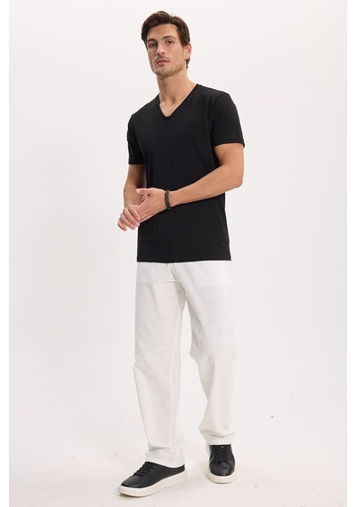 Tudors Erkek Slim Fit Dar Kesim Pamuklu Yumuşak Dokulu Likralı Esnek Kumaş Düz Basic Siyah V Yaka Tişört-16654 Tudors Erkek Slim Fit Dar Kesim Pamuklu Yumuşak Dokulu Likralı Esnek Kumaş Düz Basic Siyah V Yaka Tişört-16654