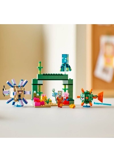 LEGO® Minecraft 21180 Gardiyan Savaşı 255 Parça