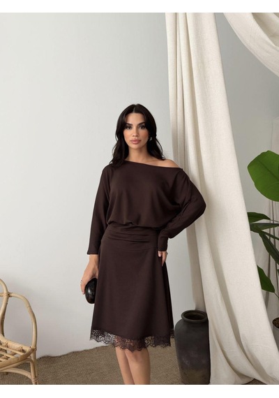Kadın Dantelli Bel Drape Detaylı Kayık Yaka Modal Kumaş Midi Elbise Kahverengi