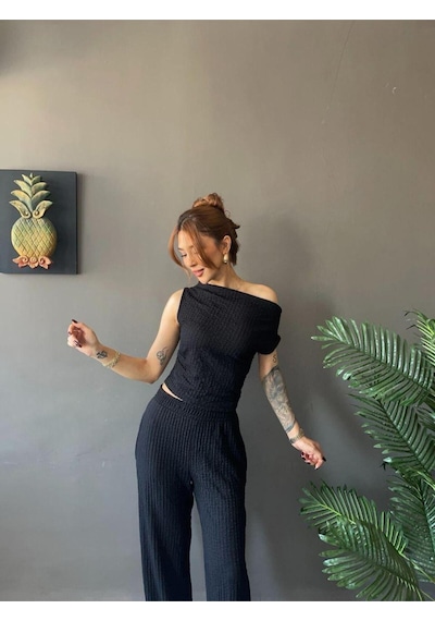 Kadın Waffle Kumaş Kayık Yaka Crop Bluz Pantolon Takım Rahat Şık Yazlık 2 Li Takım Siyah