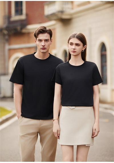 New Performance Premium Basic T-shirt %61,7 Pamuk %34,7 Polyester %3,6 Dut İpeği Siyah