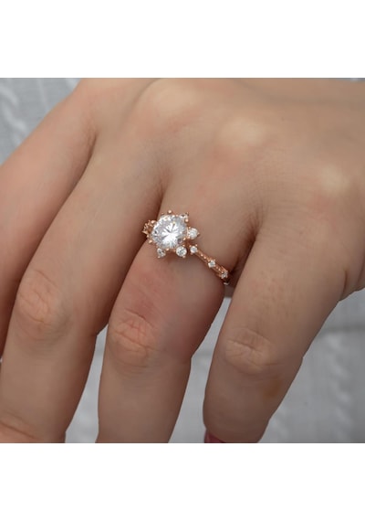 Prenses Model Rose Kaplama Zirkon Taşlı Gümüş Tektaş Yüzük
