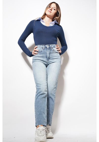 Ckm Moda Burna Boyfit Kesit Paça Detaylı Pantolon Açık Mavi Ckm Moda Burna Boyfit Kesit Paça Detaylı Pantolon Açık Mavi