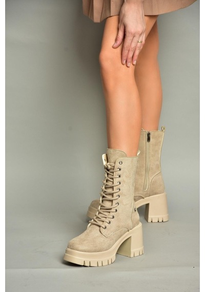 Fox Shoes T973559002 Bej Süet Kalın Topuklu Kadın Postal Bot Bej