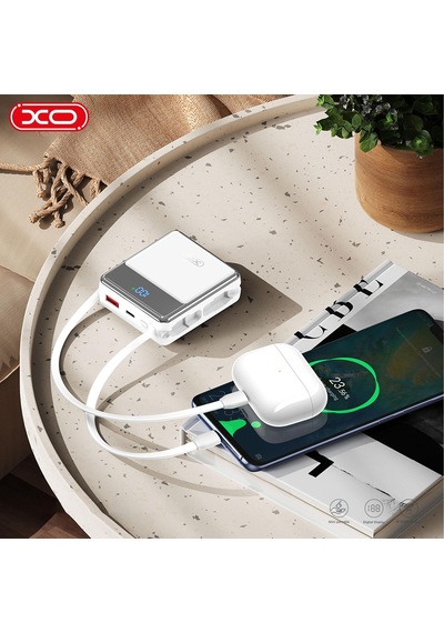 Pr224 38.5w Pd Hızlı Dahili Type-c Usb-c / Lightning Usb-a 3 Çıkış Ekranlı 10000 Mah Powerbank Beyaz