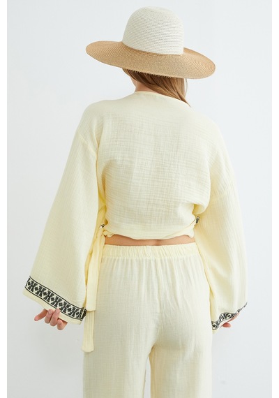 Fullamoda Yakası Ve Kolu Nakışlı Bağlamalı Kimono Sarı